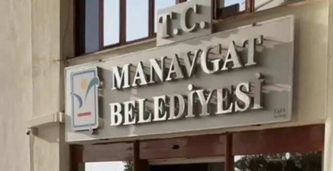 Manavgat Belediyesi’ne yönelik soruşturmada iki kişi tahliye edildi