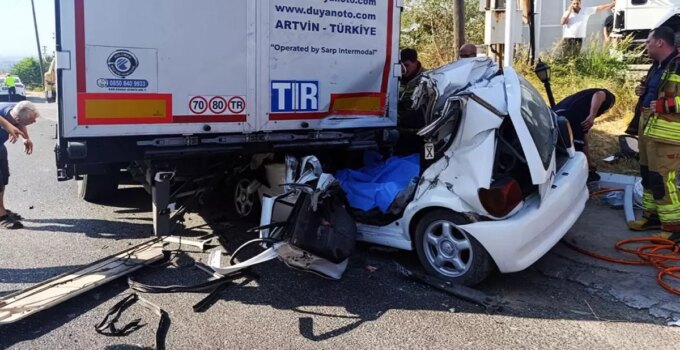 Manisa’da feci kaza: 2 kardeş öldü, kuzenleri ağır yaralandı