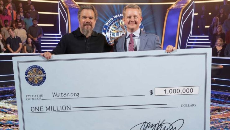 Matt Damon ve Ken Jennings, ödülü bağışladı
