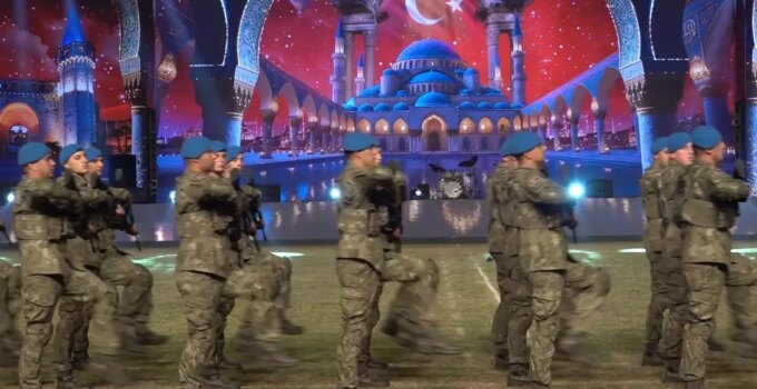 Mehmetçik, Pakistan Kurtuluş Günü geçit töreninde yürüdü