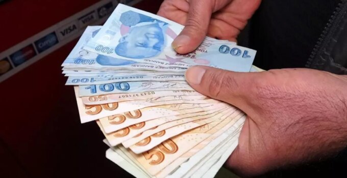 Memur ve emekli için kritik gün: Gözler saat 14’e çevrildi