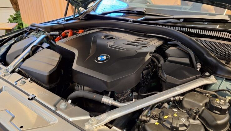Mercedes'in kaputunu açınca BMW çıkacak: Alman devlerinden şaşırtan hamle