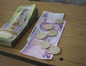 Merkez Bankası Başkanı açıkladı: Yeni banknotlar aşamalı olarak tedavüle girecek