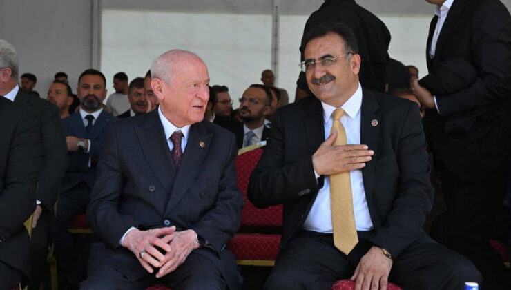 MHP’nin hesabından paylaşıldı: DEM Partili Malazgirt Belediye Başkanı Türker’den Bahçeli’ye teşekkür