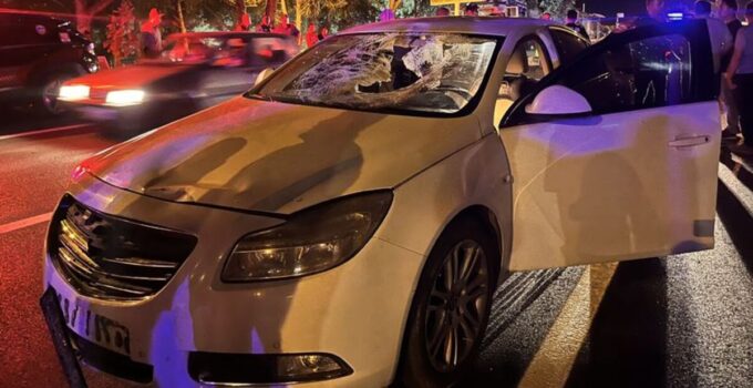 Otomobilin çarptığı yaya öldü