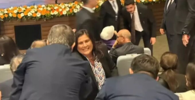Özlem Çerçioğlu’nun istifa eder etmez ilk işi bu oldu