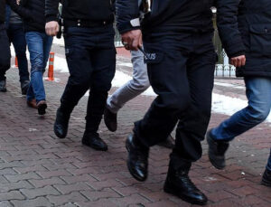 Piyasa değeri 1 milyar 250 milyon lira… Kapalıçarşı’da 23 iş yerine ‘kaçak pırlanta’ operasyonu: 40 gözaltı
