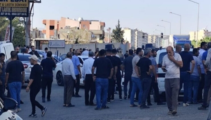 Taşlı sopalı boşanma kavgası: 4 yaralı