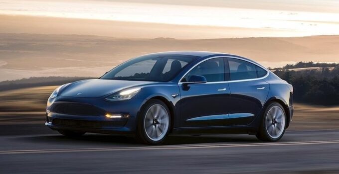 Tesla yeniden satışta: Yeni fiyatlar ve tarihler belli oldu