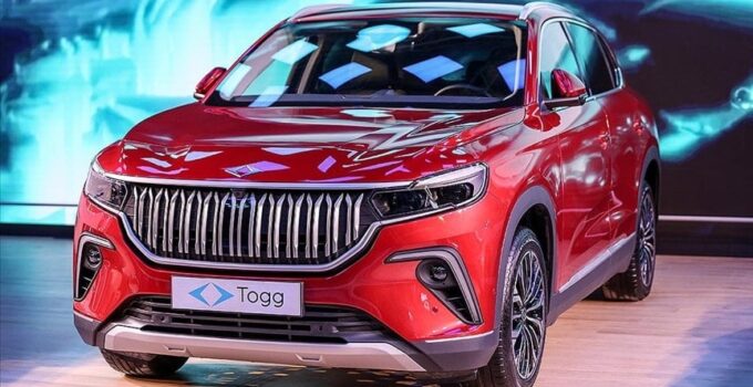 Togg ve Tesla fiyatları zamlandı yeni liste açıklandı