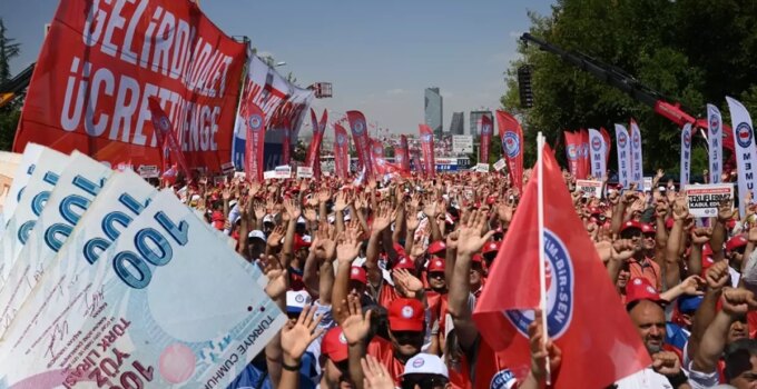 Top hakem heyetinde: İşte milyonlarca memur için 2 yıllık zam tahmini