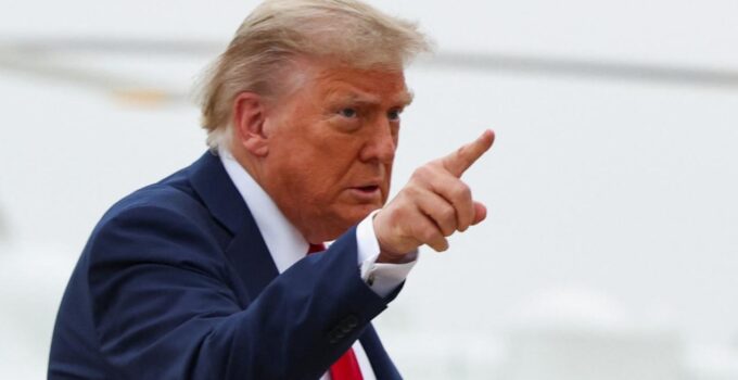 Trump, Fed'e kafayı taktı: İstifa etmezse görevden alacak