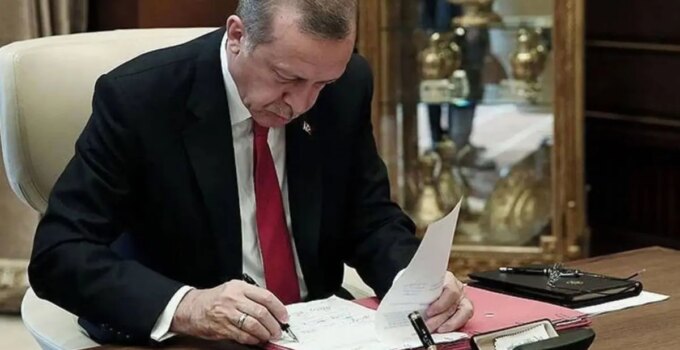 Üç bakanlığa yeni atamalar