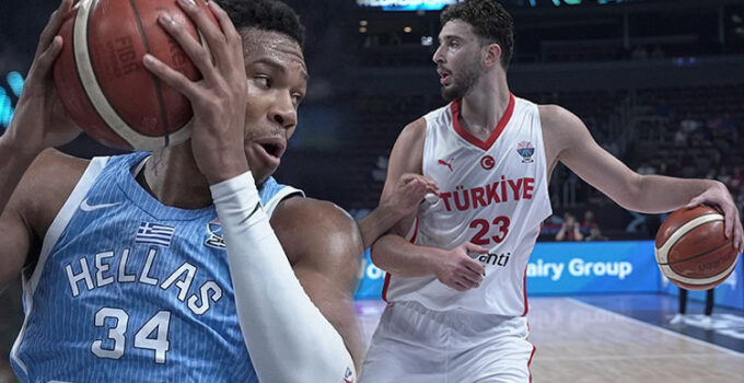 12 Dev Adam maçı hangi kanalda? Türkiye – Yunanistan basketbol maçı saat kaçta, hangi kanalda, şifresiz mi? 12 Dev Adam yarı finalde Yunanistan’a karşı!