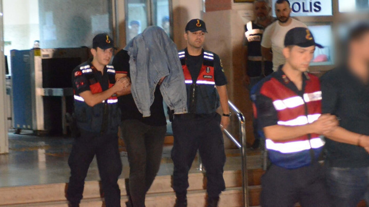 Aydın’da rüşvet aldığı iddia edilen polis memuru gözaltına alındı