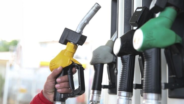 Benzine zam kapıda: Cumartesiden itibaren geçerli olacak