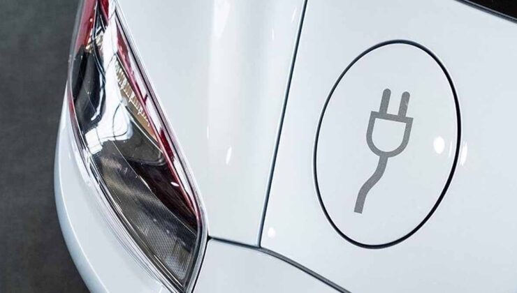 Benzinli aracın esamesi okunmuyor… Ülkede satılan yeni otomobillerin yüzde 97'si tamamen elektrikli…