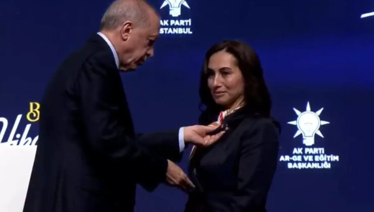 Beykoz Belediye Başkan Vekili Özlem Vural Gürzel, AK Parti’ye katıldı