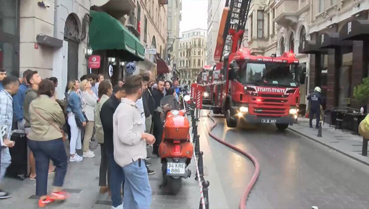 Beyoğlu’nda otelde korkutan yangın