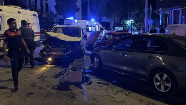 Burdur’da zincirleme kaza: 1 ölü, 4 yaralı