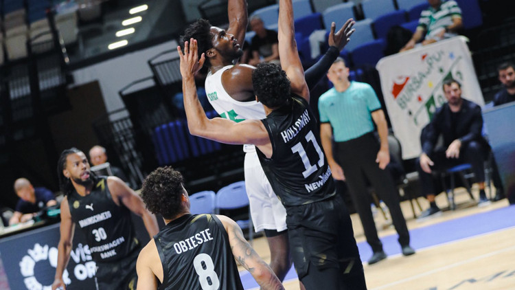 Bursaspor Basketbol, FIBA Şampiyonlar Ligi’nde turladı!