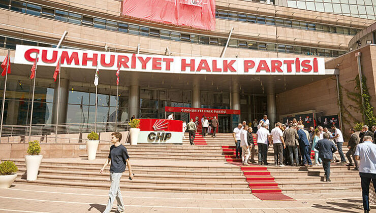 CHP’den bir istifa da Bayrampaşa’da