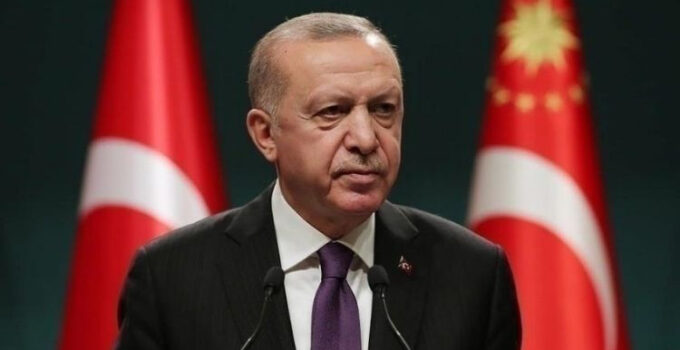 Cumhurbaşkanı Erdoğan’dan şehit polisin ailesine başsağlığı mesajı