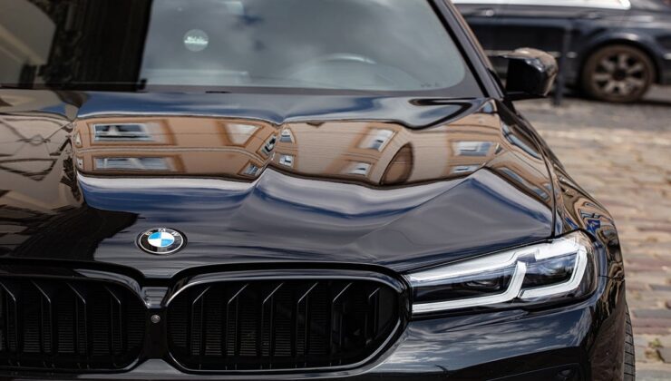 Dev otomobil markası BMW, 1 milyondan fazla aracını geri çağrıyor! Alev alıyor