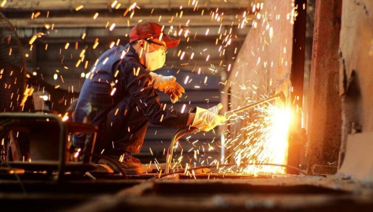 Ekonomide toplam arzın yüzde 81,1'ini sanayi üretiminden