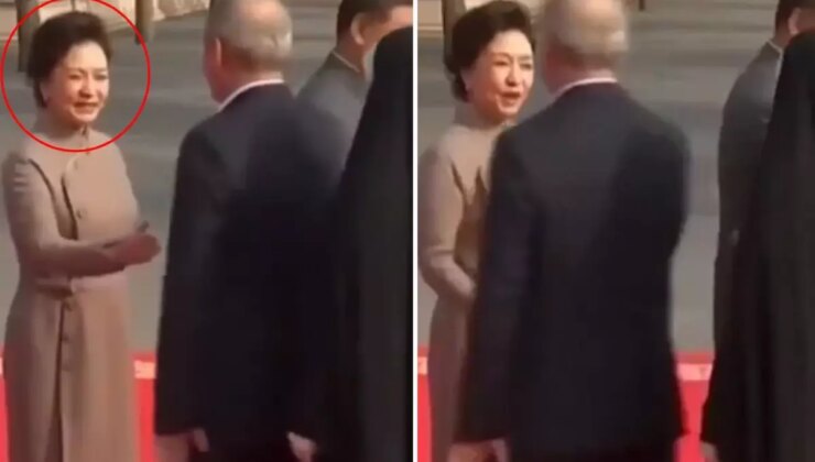Eli havada kalan Çin’in First Lady’si fena bozuldu