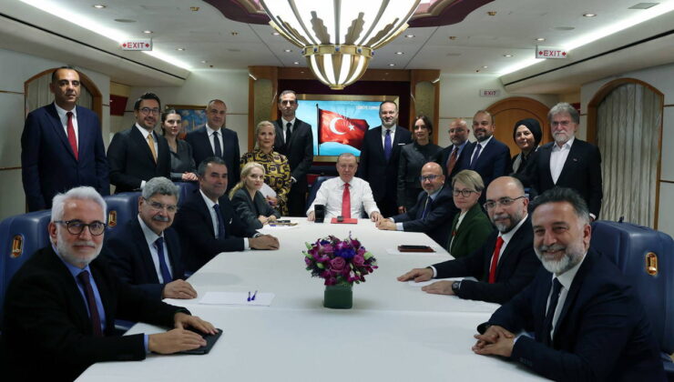 Erdoğan ABD dönüşü uçakta konuştu: ‘Atılan çamurlarla kirletilemeyecek kadar güzel…’