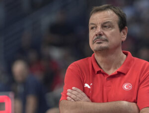 Ergin Ataman’dan FIBA’ya tepki: ‘Bizi durduramazlar’