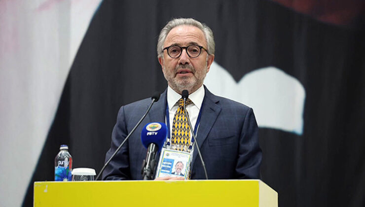 Fenerbahçe yöneticisi Hamdi Akın’dan yeni teknik direktör açıklaması: ‘Sanıyorum yabancı olacak!’