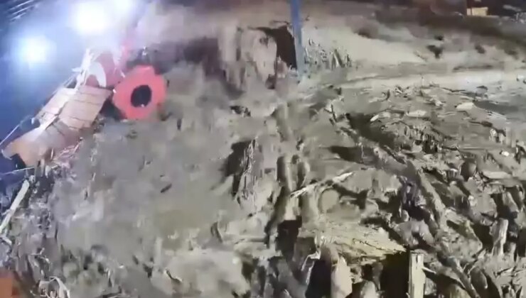Görüntüler dehşet verici! Rize’de sel böyle geldi
