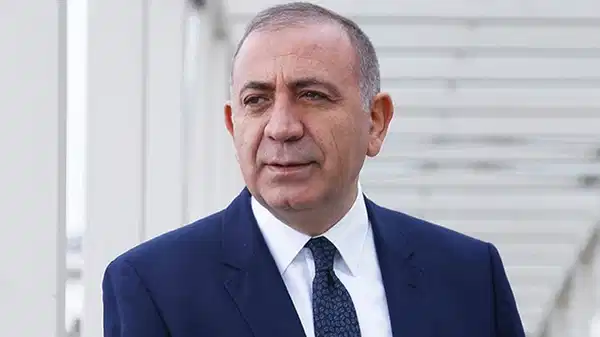 Gürsel Tekin’den heyetten çekilmeler sonrası açıklama: ‘Bir kişi bile yeter’