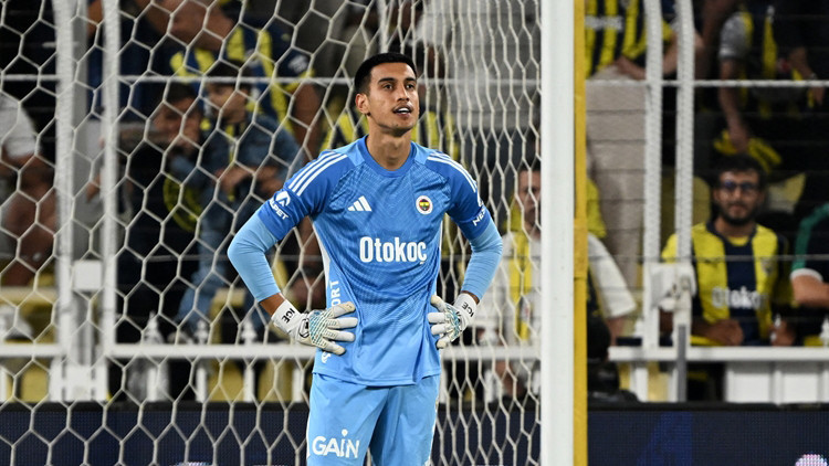 İrfan Can Eğribayat, Fenerbahçe taraftarından özür diledi: ‘Bana yakışmayan bir hata yaptım’