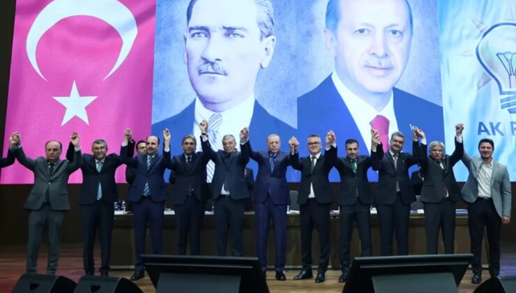 İstifalar peş peşe geldi! Bayrampaşa Belediyesi el değiştirebilir