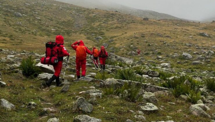 Kaybolan 2 turist aranıyor