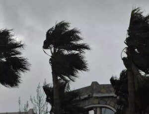 Meteoroloji saat vererek uyardı: Çok kuvvetli fırtına geliyor