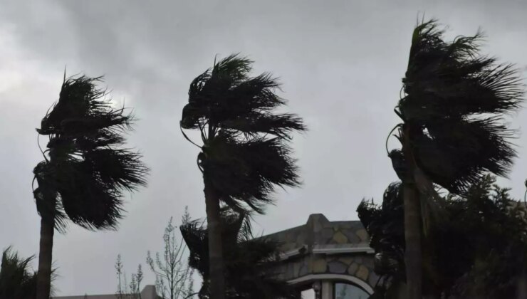 Meteoroloji saat vererek uyardı: Çok kuvvetli fırtına geliyor