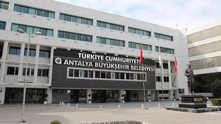 Son dakika… Antalya Büyükşehir Belediyesi’ne yönelik 6’ncı dalga ‘rüşvet’ operasyonu: 16 gözaltı