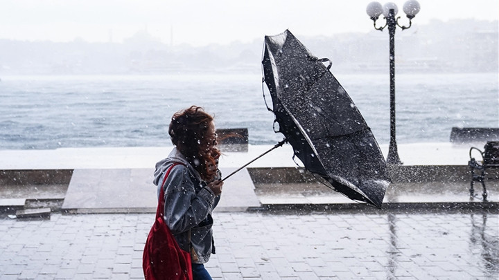 Son dakika… Dikkat! Kuvvetli yağış ve kuvvetli rüzgar alarmı! Meteoroloji bu bölgeleri uyardı
