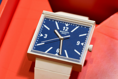 Swatch’ın Trump'a göndermeli ürünü 2 günde tükendi