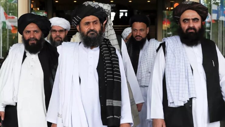 Taliban kadın yazarların kitaplarını yasakladı