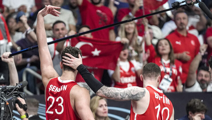 Türkiye seninle 12 Dev Adam!