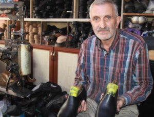 40 yıldır ateşle canlandırıyor! Yerine yapacak kimseyi bulamıyor: ‘Bu işi 5 sene daha yapabilirim’