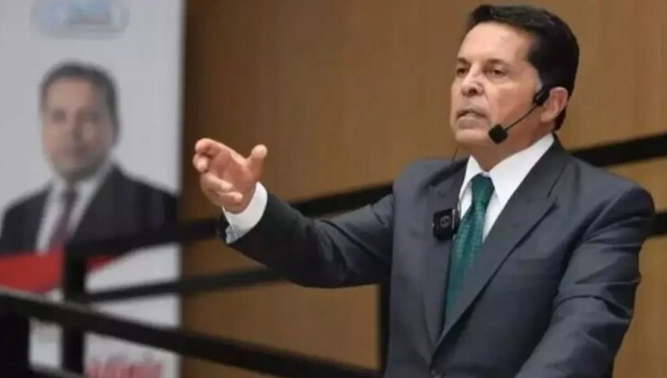 Ahmet Özer’den 29 Ekim mesajı: ‘Cumhuriyet; fazilettir, özgürlüktür, eşitliktir’