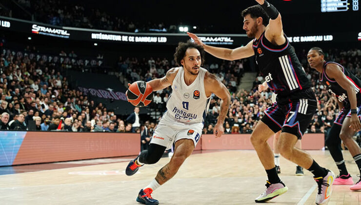 Anadolu Efes, EuroLeague’de Baskonia’ya konuk oluyor!