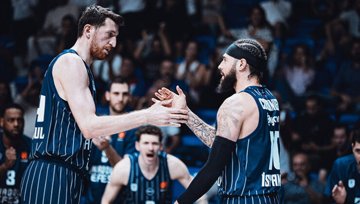 Anadolu Efes, EuroLeague’de Partizan’a konuk olacak!
