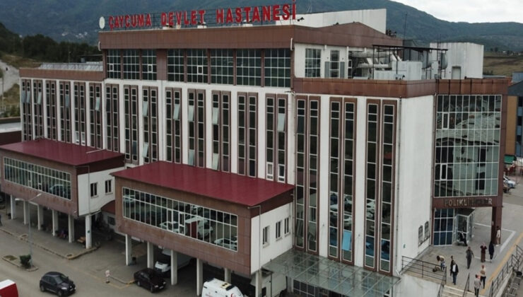 Daha 16 yaşında! Karın ağrısı şikayetiyle hastaneye gitti, ölü doğum yaptı